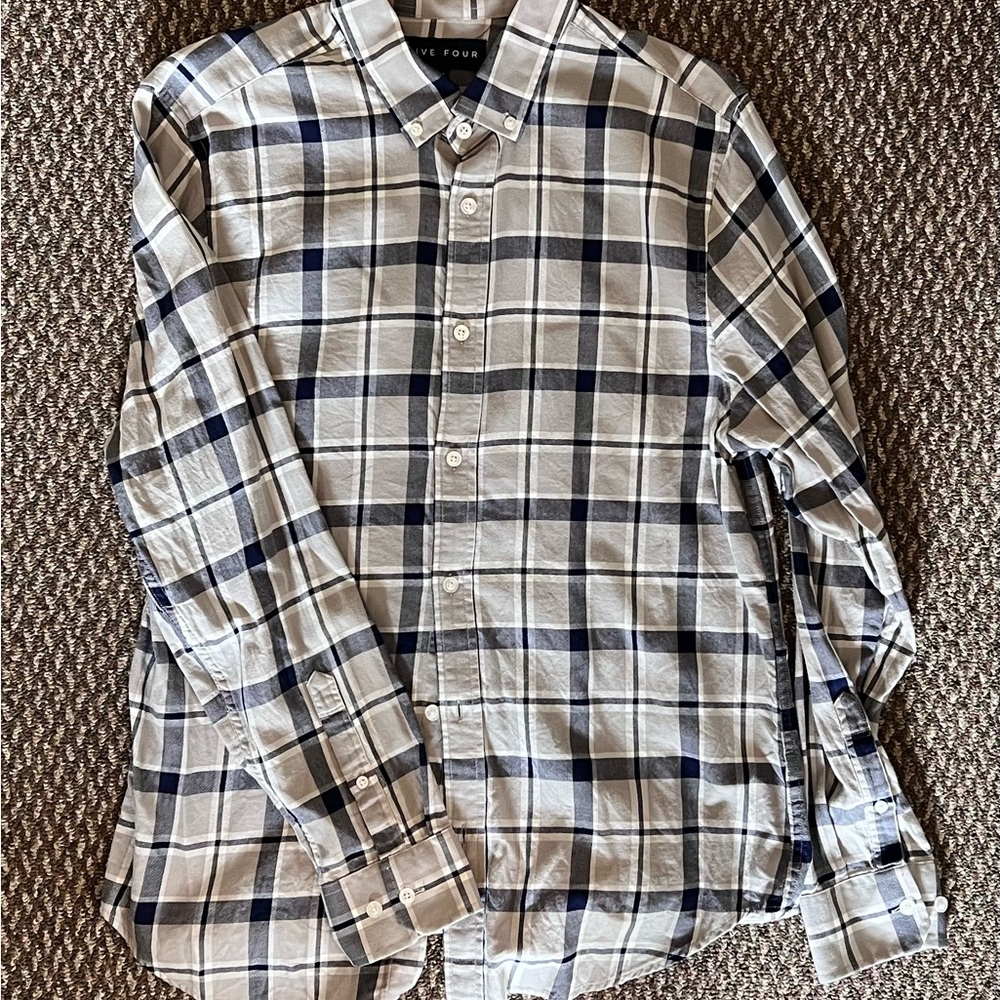 Five Four Men's Plaid Button-Down Shirt in Navy and White